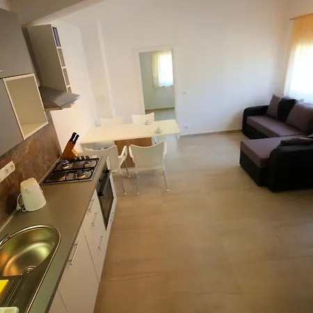 Di Apartamento